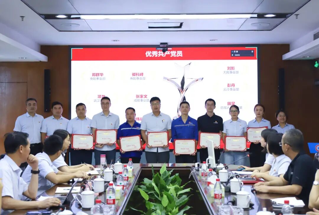 98911df4-c9d4-43bc-a73d-3da95a6ebcff